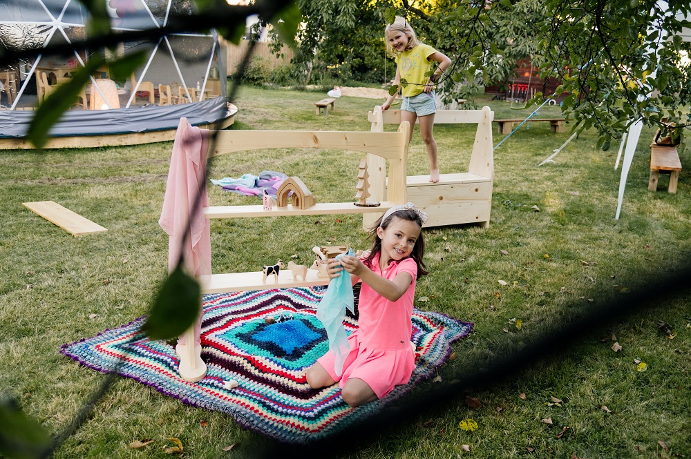 Wioska Krasnoludków - Przedszkole inspirowane pedagogiką waldorfską